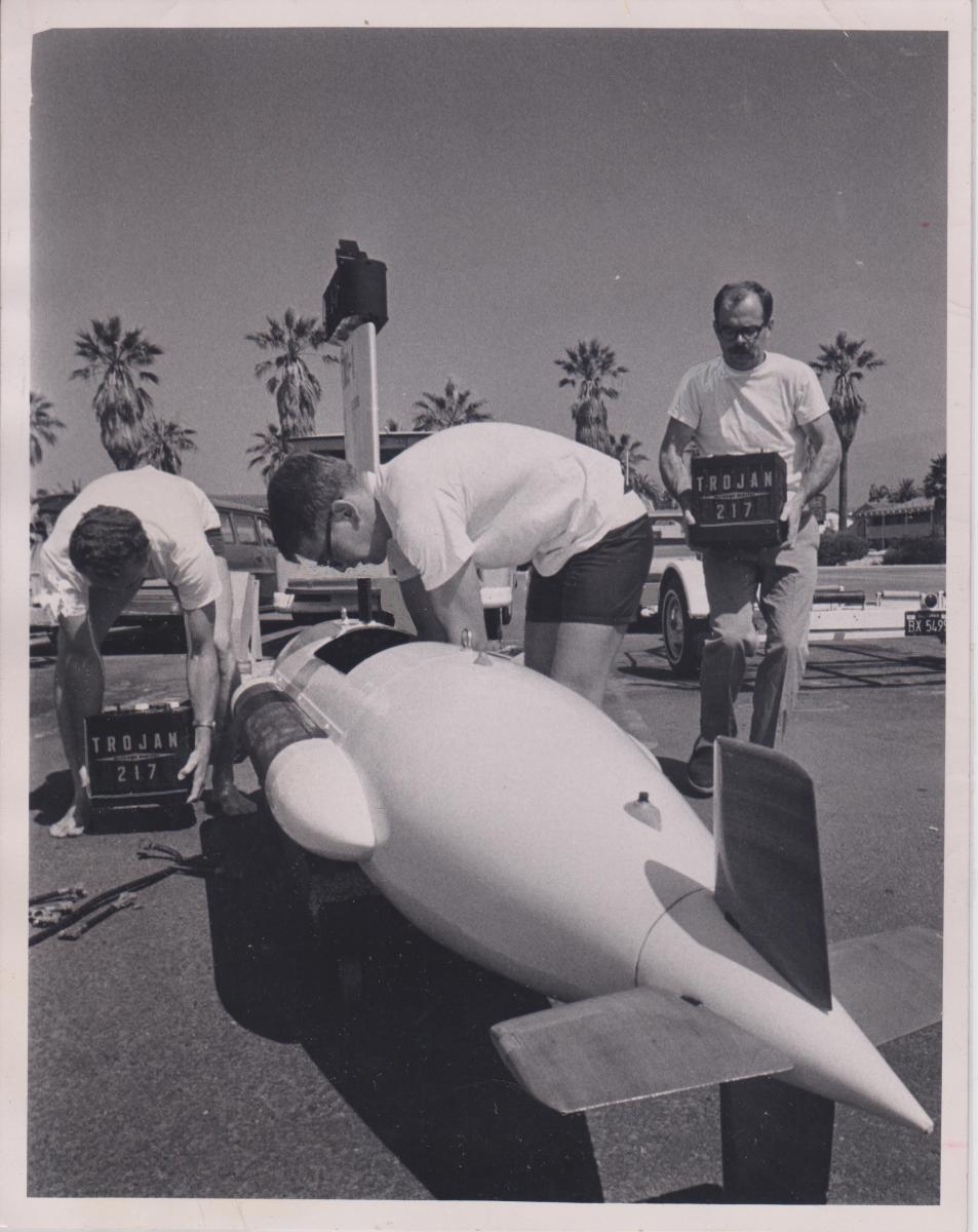 Click image for larger version  Name:	1966 - Electromagnetic Submarine-HD Image.jpg Views:	0 Size:	119.5 KB ID:	496379